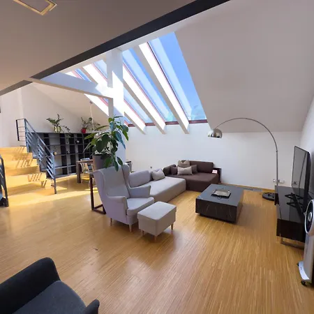 Apartment Loft-style& Modern In The Center Of Prague