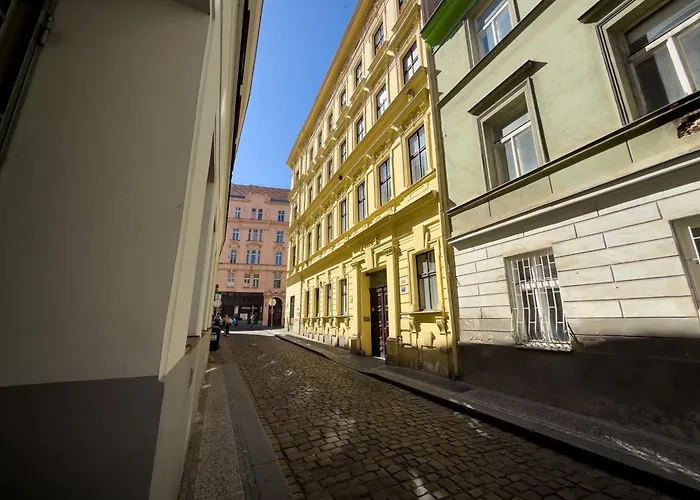 Loft-style& Modern In The Center Of Praga