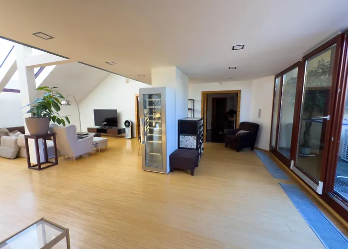 Loft-style& Modern In The Center Of Praga