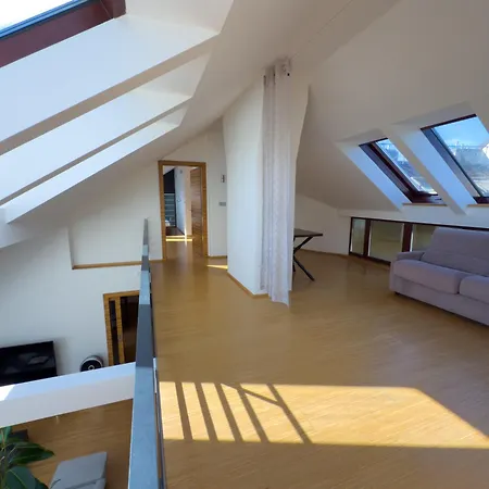 Loft-style& Modern In The Center Of Prága
